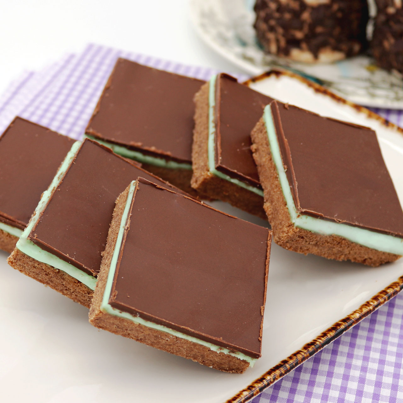 Chocolate Peppermint Shortbread (Box of 6) – Ye Olde Naked Man Café ...
